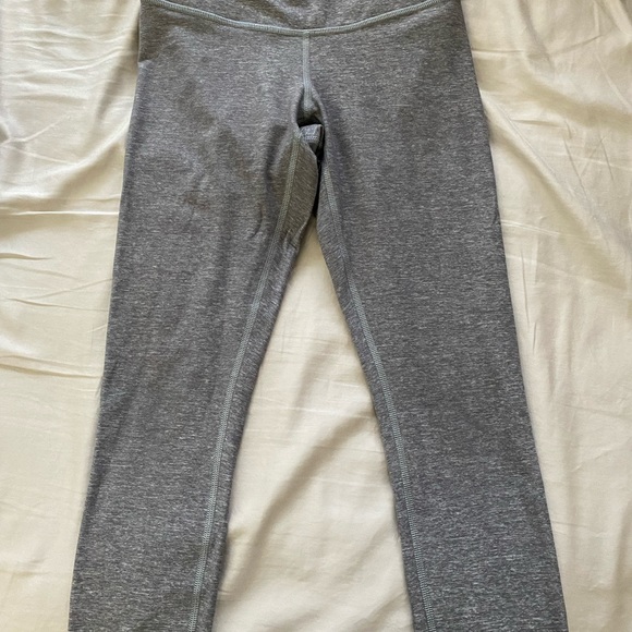 Lululemon Wunder Under Mid rise crop tights Luon - Picture 3 of 3